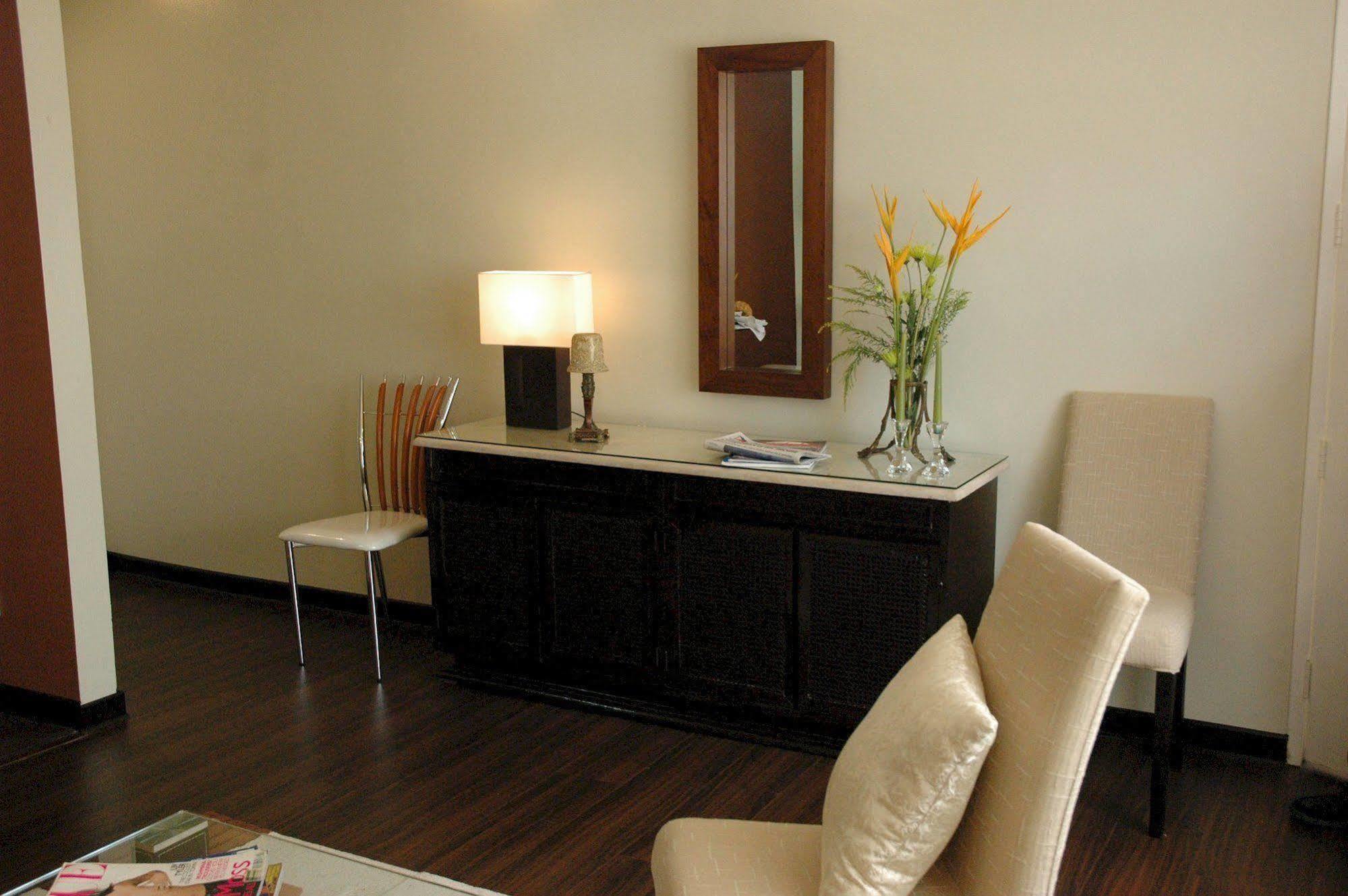 Manor Hotel 3*